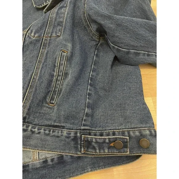 Double D Ranch Women’s Denim Jacket Flag USA Size Large Blue